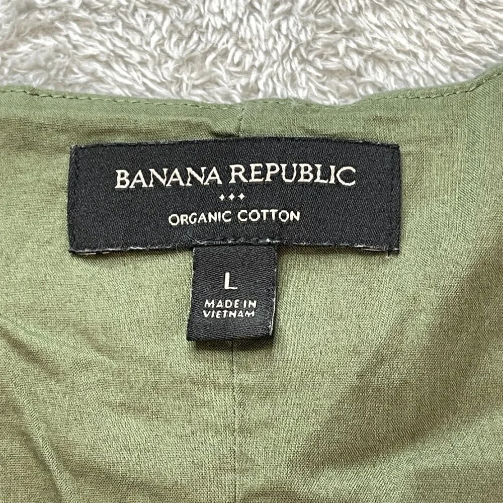 Banana Republic effortless style